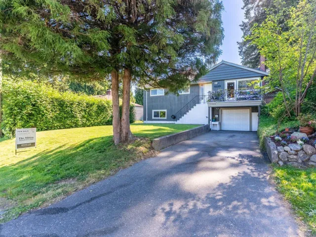 11220 LANSDOWNE DRIVE, Surrey, British Columbia V3R4Z7