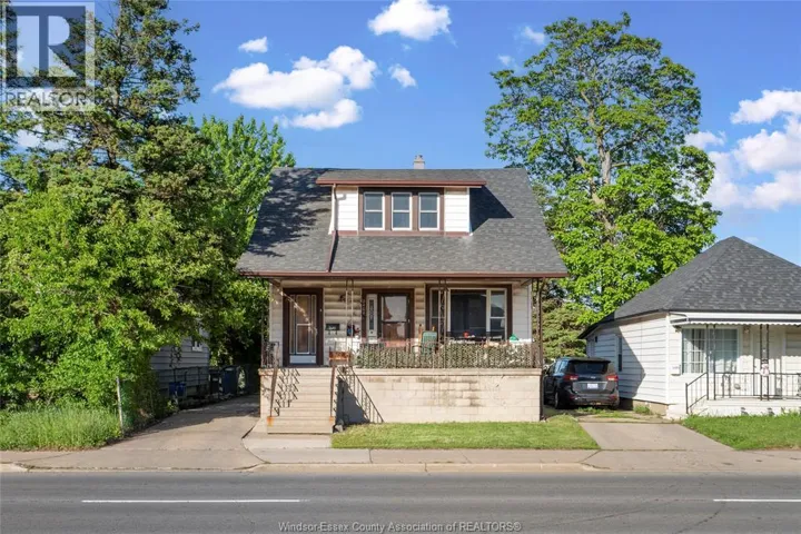 2404 Howard AVENUE, Windsor, Ontario N8T2M1