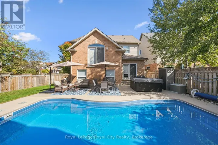 273 CARRINGTON DRIVE, Guelph (Kortright West), Ontario N1G5H3