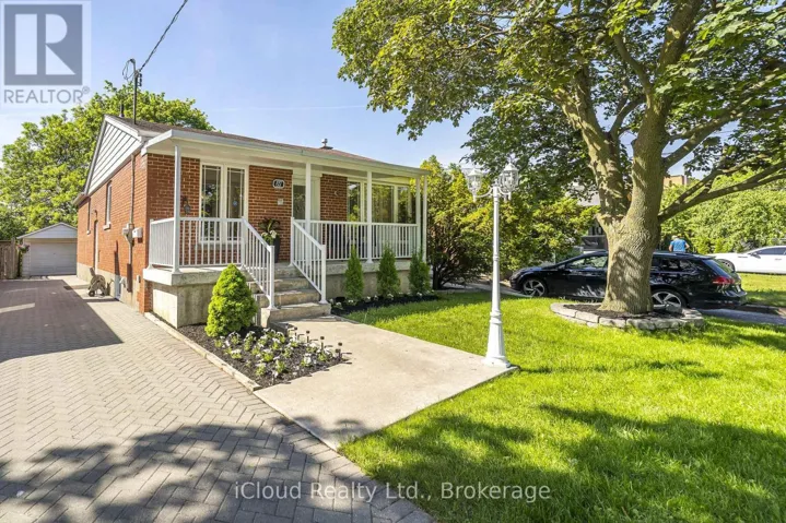 127 SILVERHILL DRIVE, Toronto (Islington-City Centre West), Ontario M9B3W6