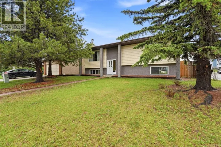 1 Hallgren Avenue, Red Deer, Alberta T4N6P1