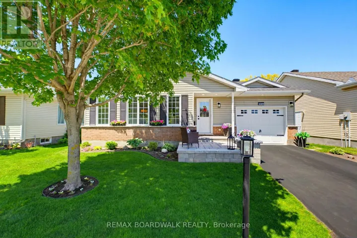 1013 ADA BARRINGTON PRIVATE, Ottawa, Ontario K4M1M1