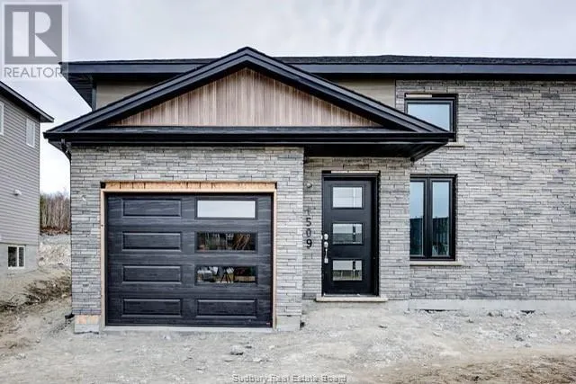 1509 Montrose, Sudbury, Ontario P3A0E1