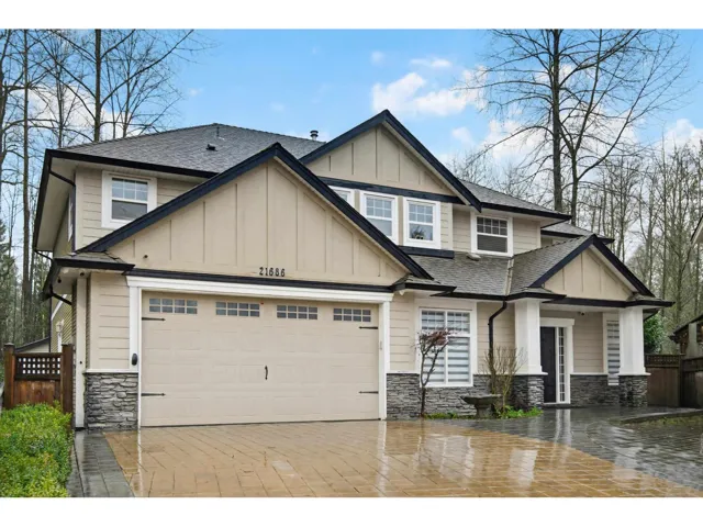21686 93 AVENUE, Langley, British Columbia V1M4E1