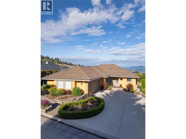3333 Chancellor Place Unit# 2, West Kelowna, British Columbia V4T2S9