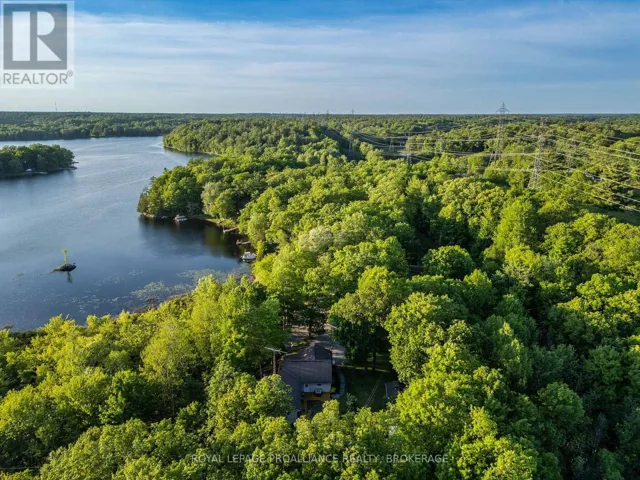 1140 HIGH FALLS LANE, Frontenac (Frontenac South), Ontario K0H1W0