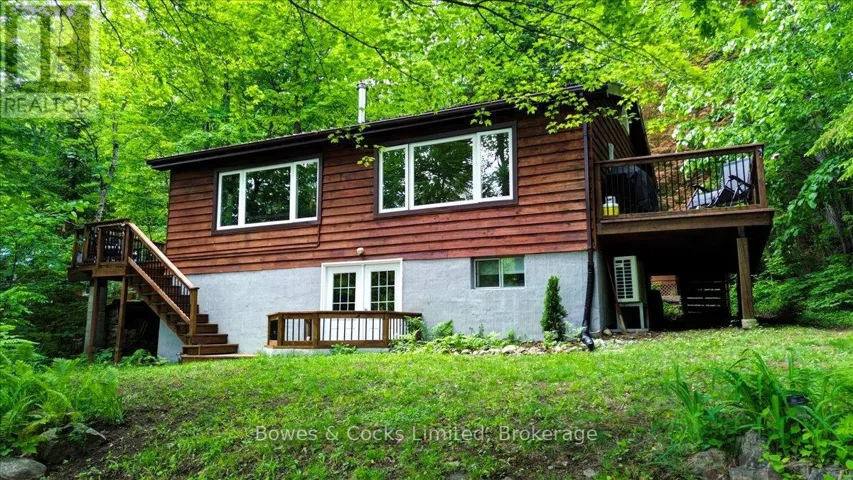 1063 ESSON CREEK LANE, Highlands East (Monmouth), Ontario K0L2Y0