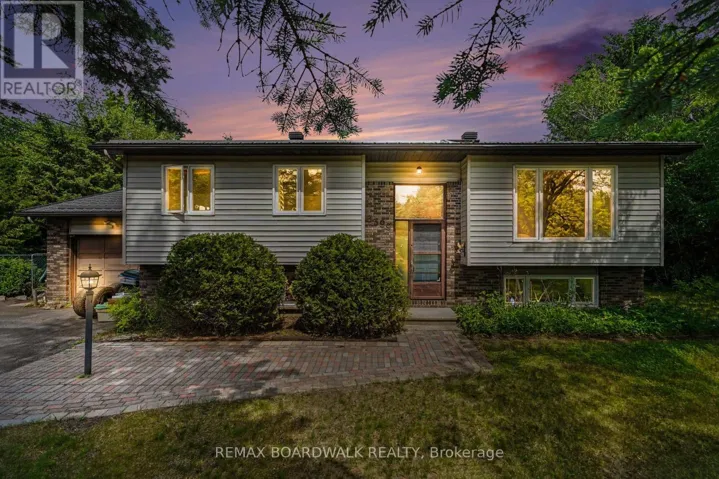 3399 REGBURN DRIVE, Ottawa, Ontario K0A2W0