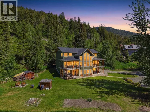 7384 Cahilty Crescent, Kamloops, British Columbia V0E5N0