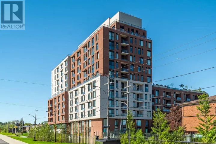 423 - 3100 KEELE STREET, Toronto (Downsview-Roding-CFB), Ontario M3M0E1