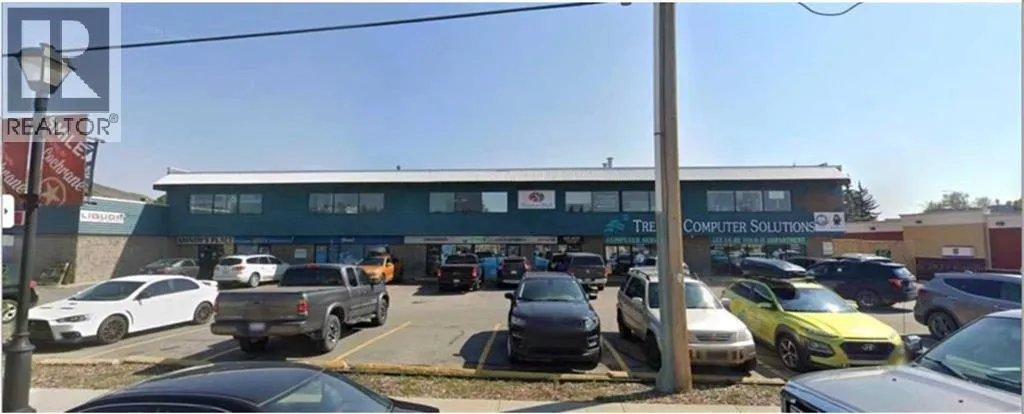 202, 118 1st Avenue W, Cochrane, Alberta T4C2K8