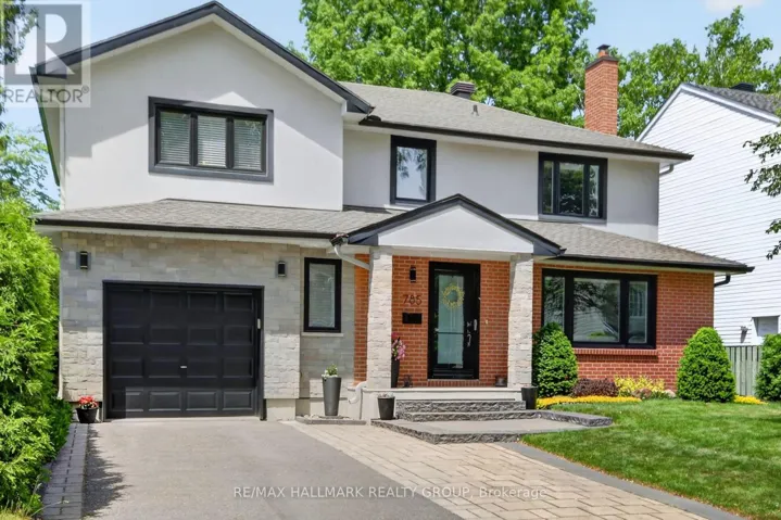 785 DUNLOE AVENUE, Ottawa, Ontario K1K0K3