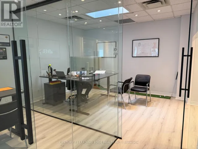 120 WILLOWDALE AVENUE, Toronto (Willowdale East), Ontario M2N4Y2