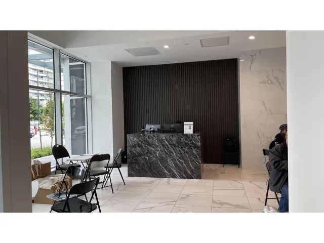 2312 13350 CENTRAL AVENUE, Surrey, British Columbia V3T0S1