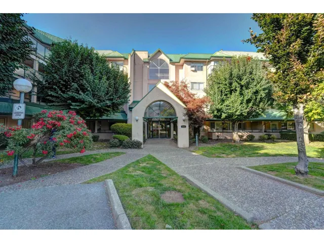 116 2964 TRETHEWEY STREET, Abbotsford, British Columbia V2T6P4