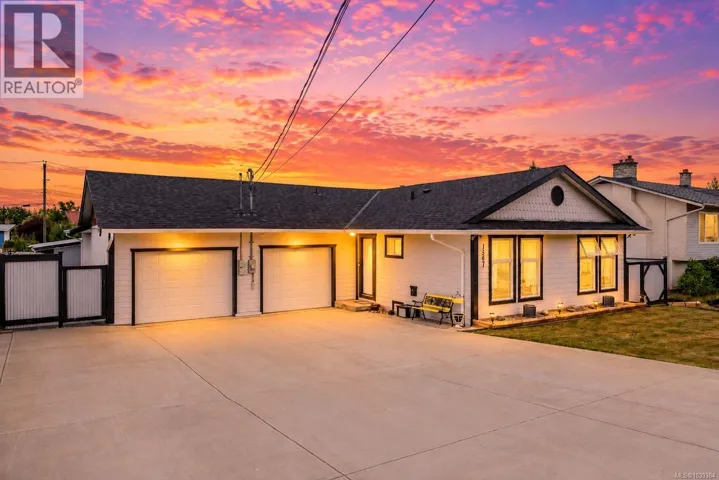 1567 Pauline St, Crofton, British Columbia V0R1R0
