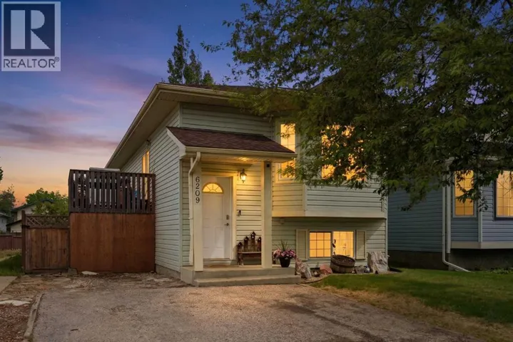 6209 90 Street, Grande Prairie, Alberta T8W2M4
