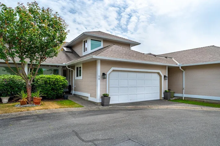 10 11965 84A AVENUE, Delta, British Columbia V4C2T3
