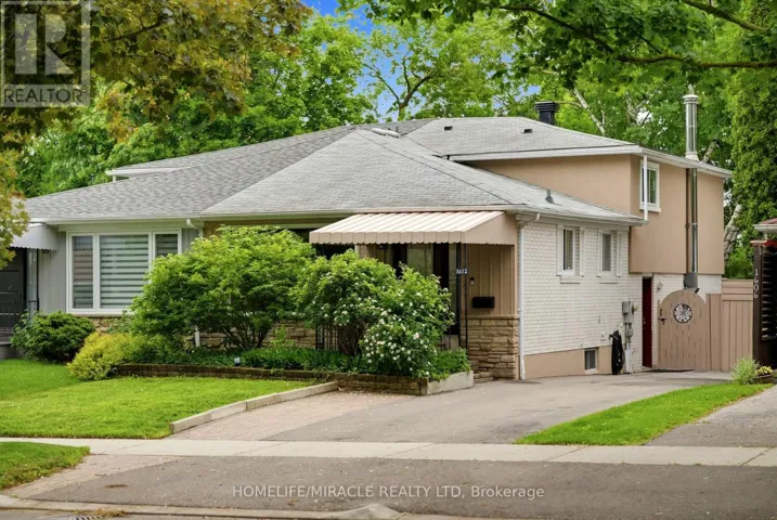1612 WAVELL CRESCENT, Mississauga (Applewood), Ontario L4X1X1