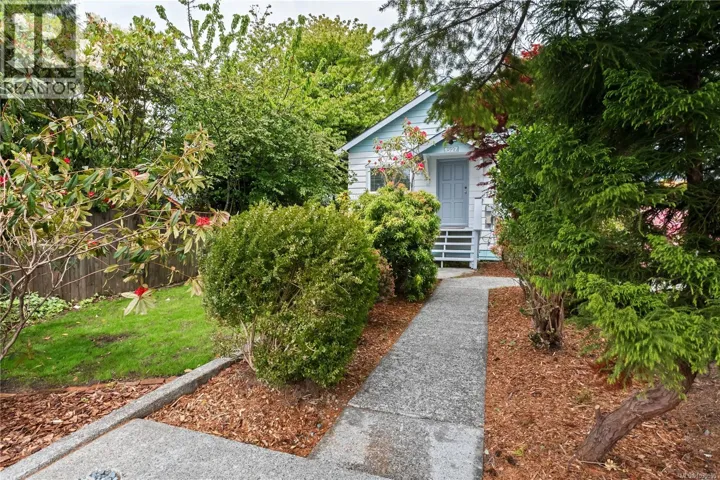 1527 Peninsula Rd, Ucluelet, British Columbia V0R3A0