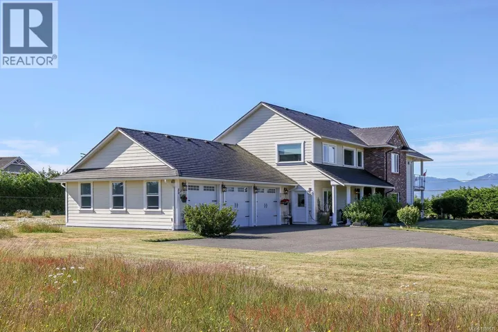 1167 Tara Rd, Comox, British Columbia V9M3T5