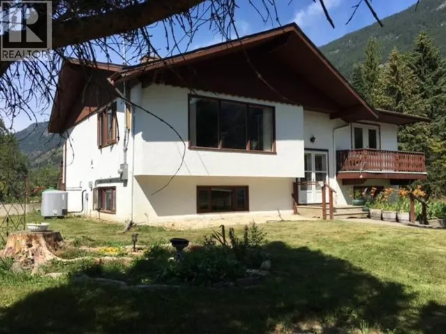 4856 32 Street, Canyon, British Columbia V0B1C1