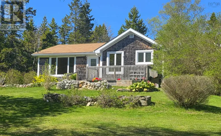 4332 Hwy 329, Bayswater, Nova Scotia B0J1T0