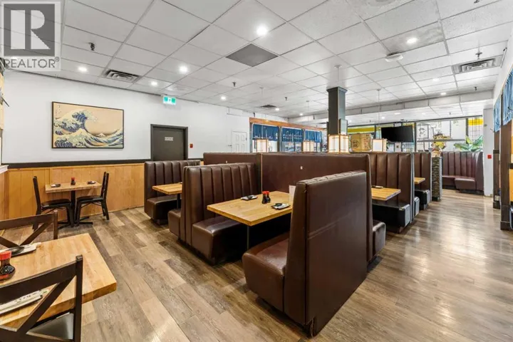 123 Restaurant Avenue SW, Calgary, Alberta T8G2R8