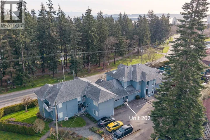 202 2 Doric Ave, Nanaimo, British Columbia V9R3N1