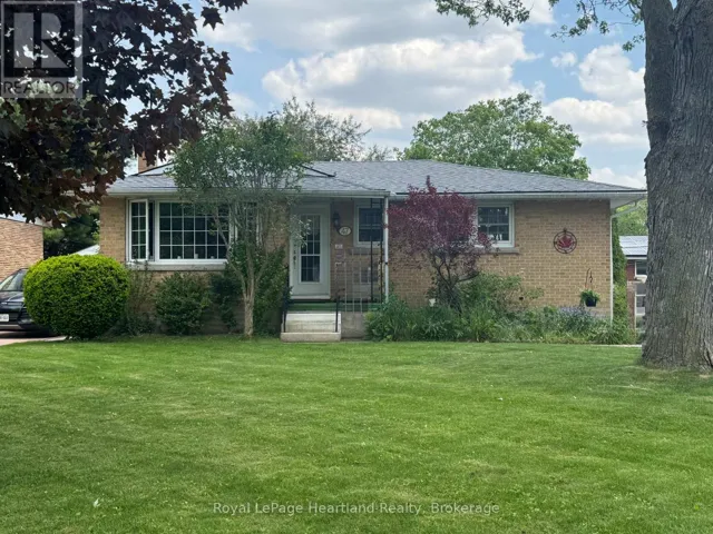 47 MCDONALD STREET, Stratford, Ontario N5A4W4