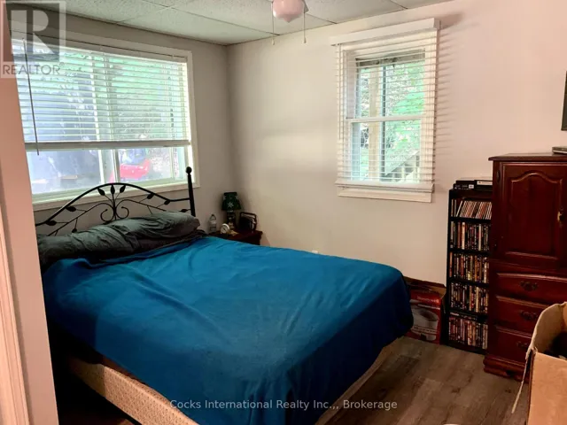780