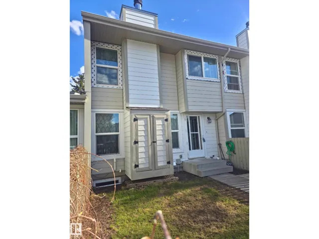 1128 KNOTTWOOD RD E NW, Edmonton, Alberta T6K2J8