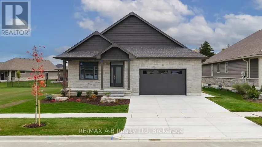 21 NELSON STREET, West Perth (Mitchell), Ontario N0K1N0