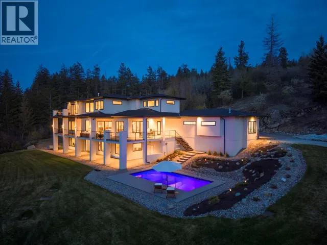 4451 Hayes Road, Kelowna, British Columbia V1W5A7