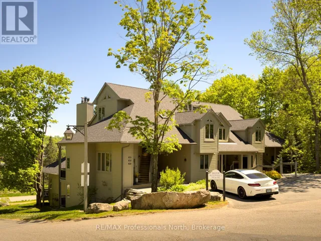 121 – 121 GRANDVIEW HILLTOP DRIVE, Huntsville (Chaffey), Ontario P1H2J5