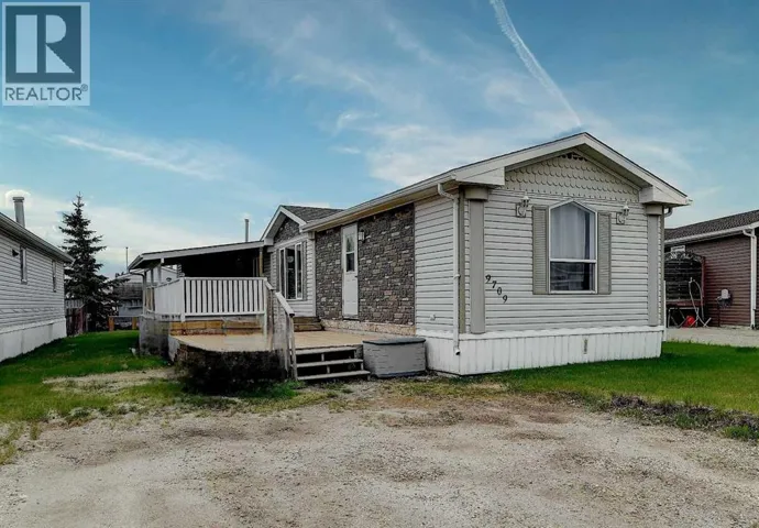 9709 110 Avenue, Clairmont, Alberta T8X5E1