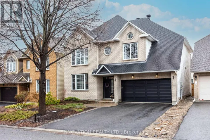 15 WHITHORN AVENUE, Ottawa, Ontario K2K3B2
