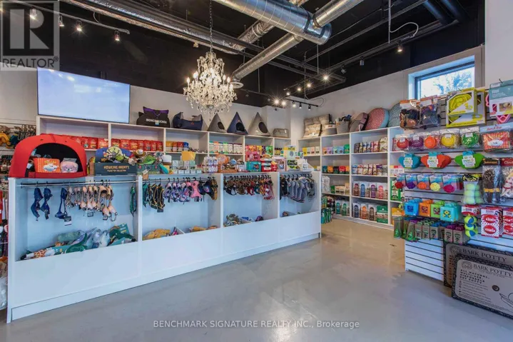 11 FORT YORK BLVD BOULEVARD, Toronto (Waterfront Communities), Ontario M5V3Y7