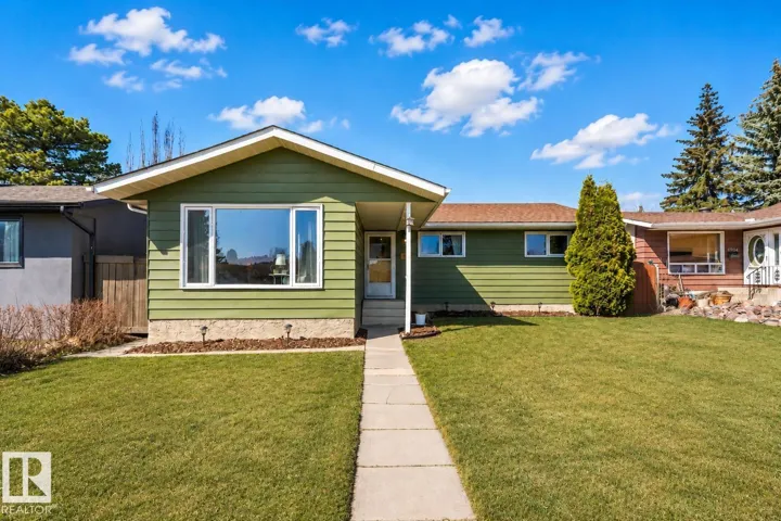 6908 19 AV NW, Edmonton, Alberta T6K2G9
