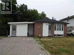10666 BAYVIEW AVENUE, Richmond Hill (Crosby), Ontario L4C3N9