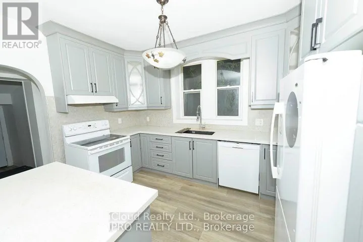 81 FLORENCE AVENUE, Kitchener, Ontario N2A2K9