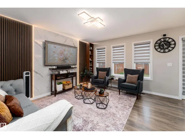 9468 209 ST NW, Edmonton, Alberta T5T7J5