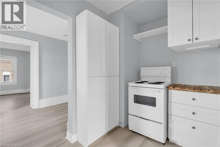 57 BEVERLY Street Unit# 201, Cambridge, Ontario N1R3Z6