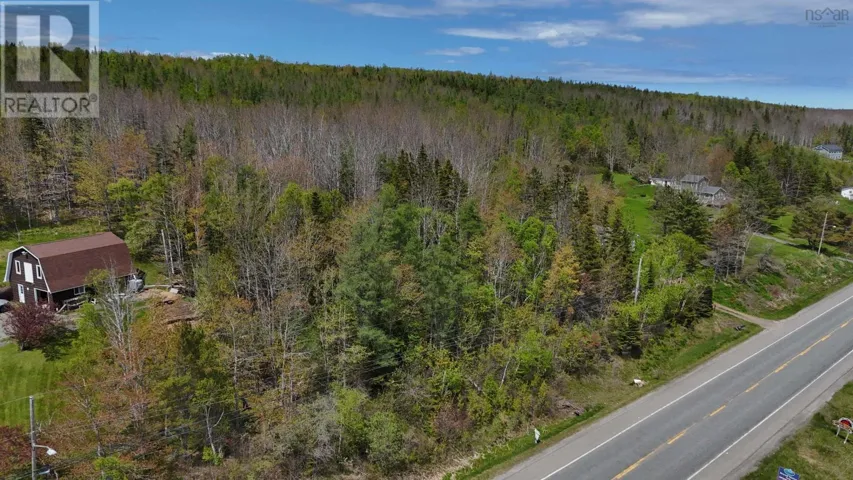 105 Highway, Baddeck Inlet, Nova Scotia B0E1B0