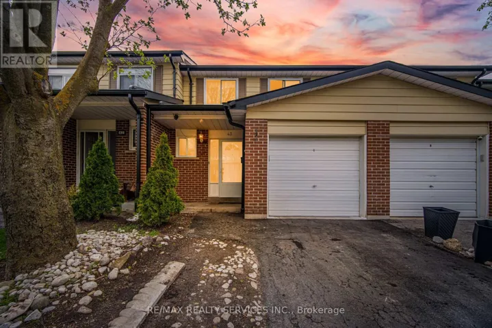 47 - 43 VODDEN COURT, Brampton (Brampton North), Ontario L6V2V7