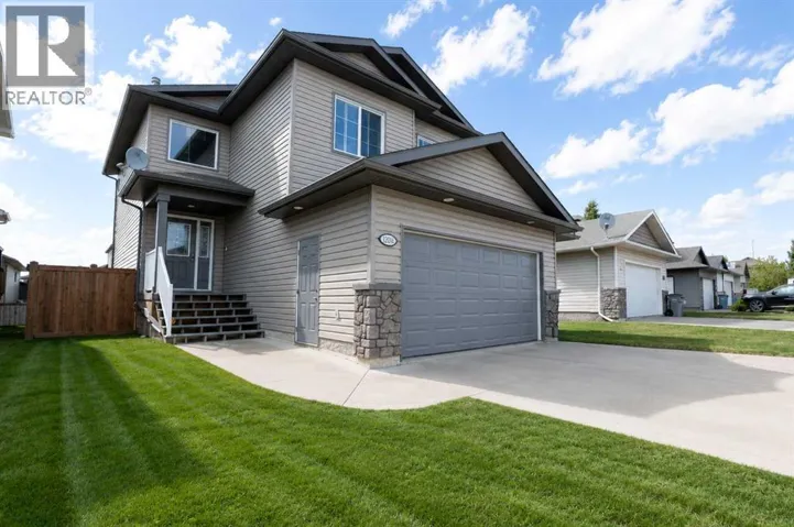 12206 103A Street, Grande Prairie, Alberta T8V2L6