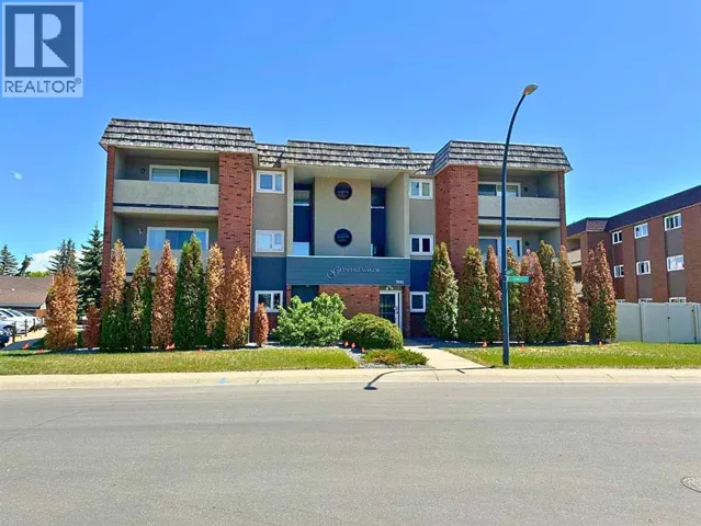 102, 7031 Gray Drive, Red Deer, Alberta T4P2B1