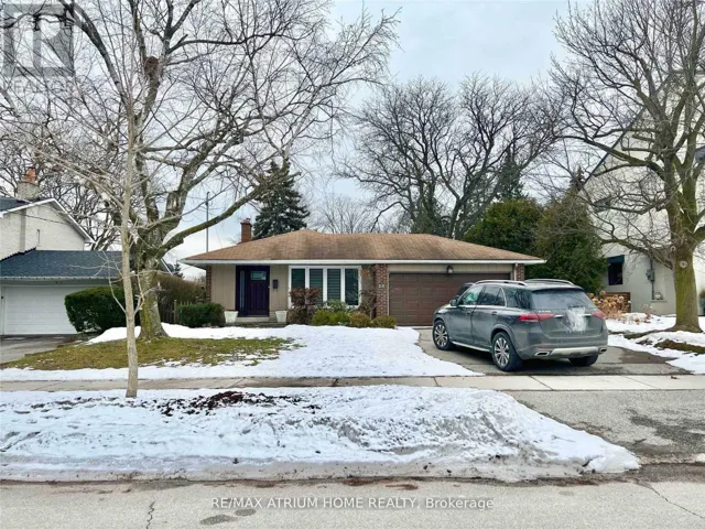 25 DUNLACE DRIVE, Toronto (St. Andrew-Windfields), Ontario M2L2R8