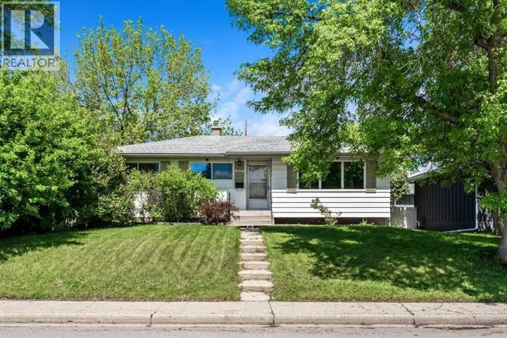 1032 89 Avenue SW, Calgary, Alberta T2v0W4