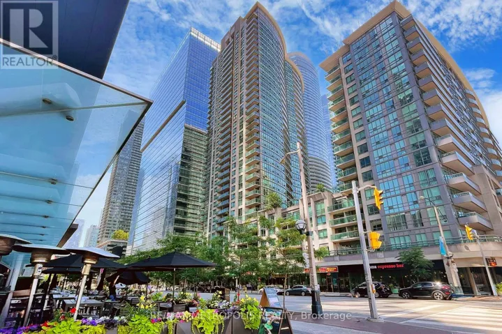 502 - 30 GRAND TRUNK CRESCENT, Toronto (Waterfront Communities), Ontario M5J3A4